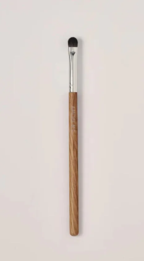 Amore Seongsu 04 Eyeshadow Brush Small