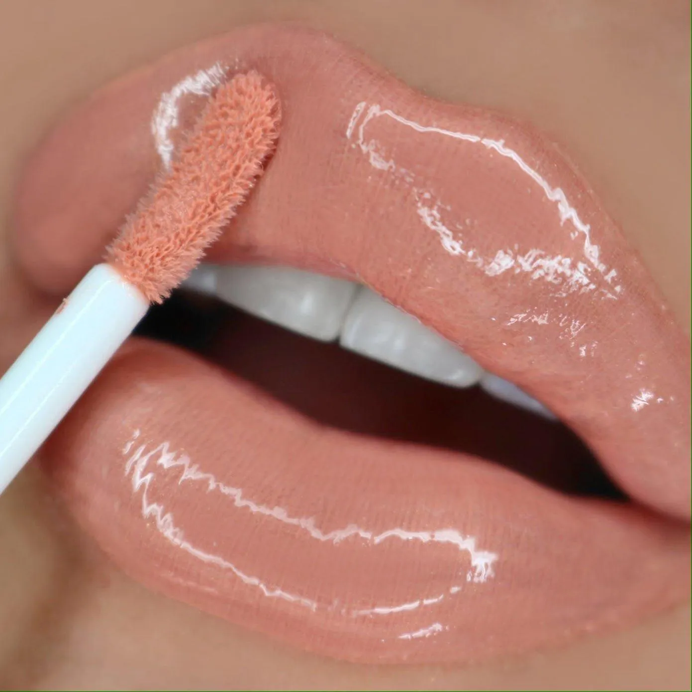 Ultra Dazzle Lipgloss