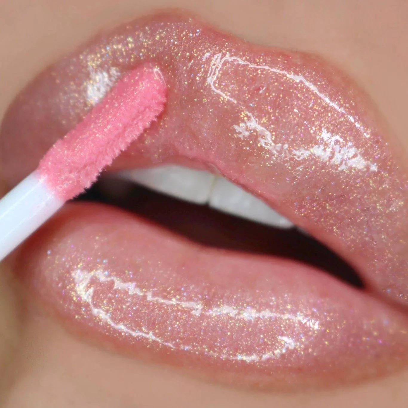 Ultra Dazzle Lipgloss
