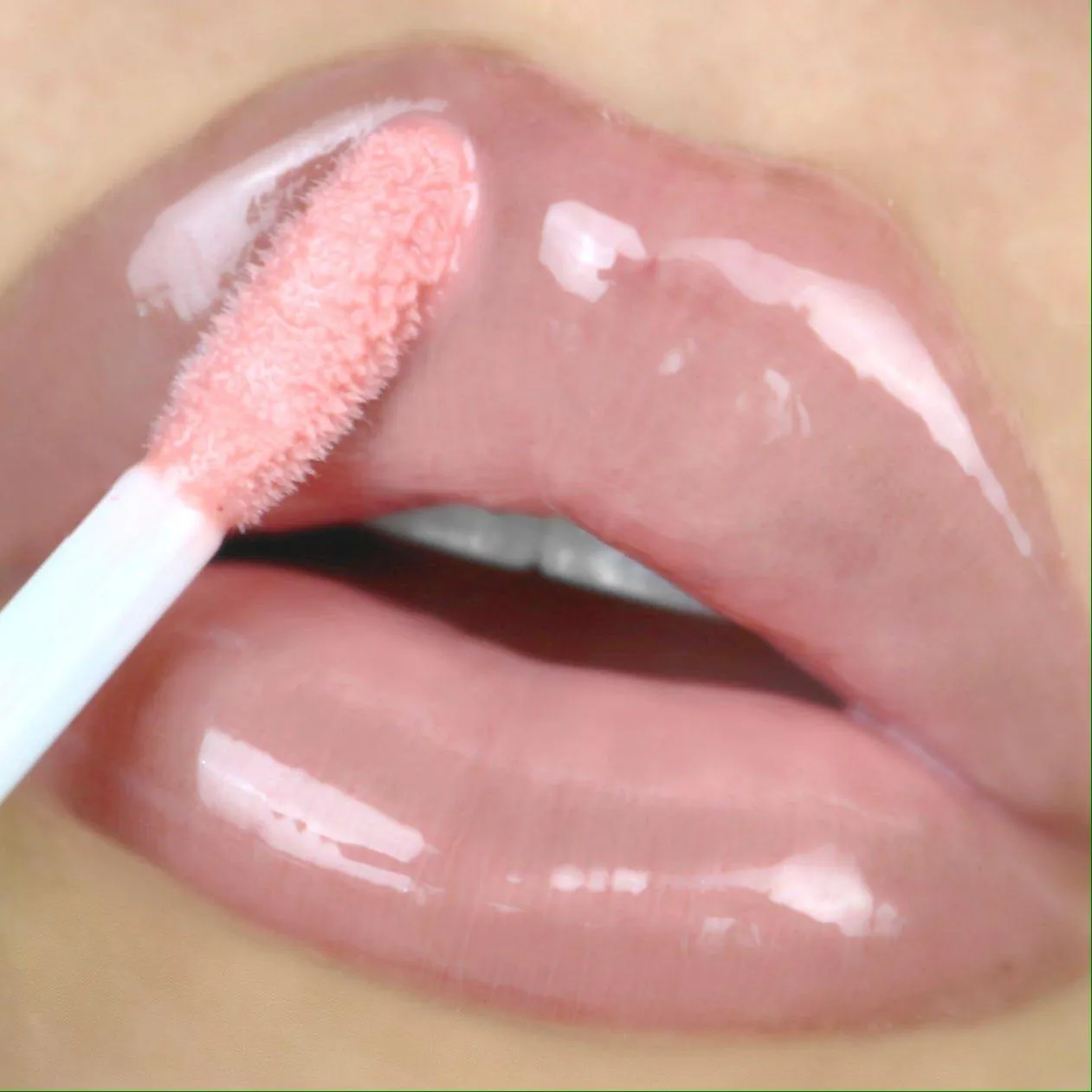 Ultra Dazzle Lipgloss