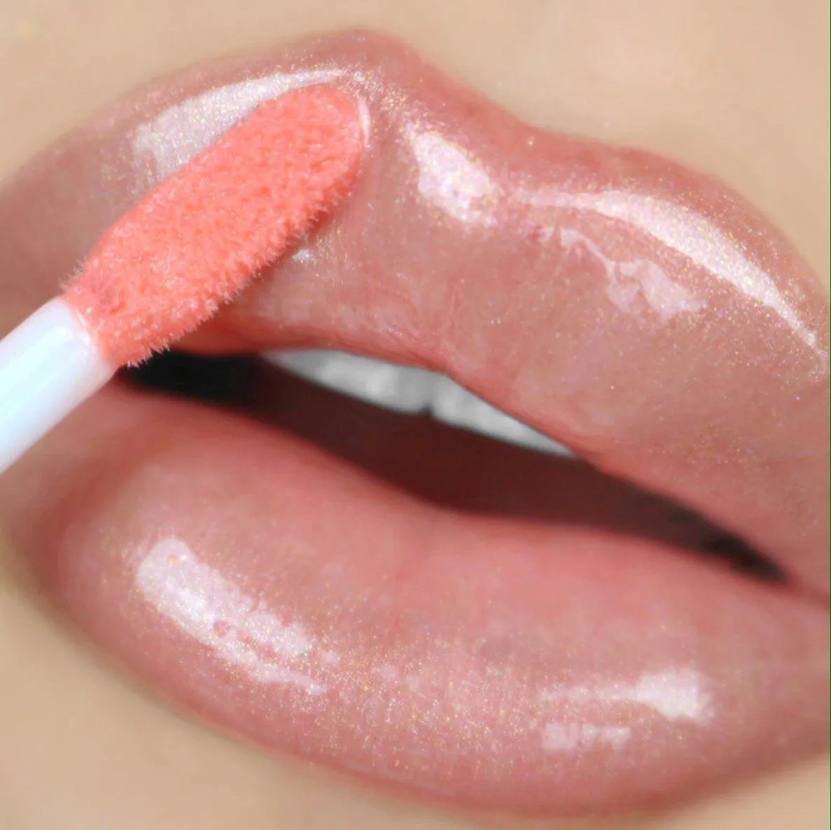 Ultra Dazzle Lipgloss